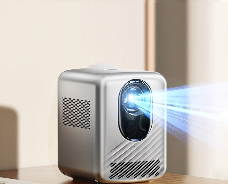 Mini nešiojamas elektrinis Focus Ultra HD namų kino 4K projektorius namų ekrano projektorius, skirtas mobiliajam telefonui