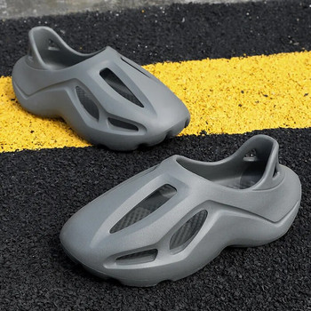Νέα EVA Γυναικεία Ανδρικά Σανδάλια Ζευγάρι Μαλακά Hollow Garden Παπούτσια Σχεδιαστικής οπής Παντόφλες Αθλητικά Παπούτσια για Παραλία Νερού Παπούτσια Slip on Foam Runner