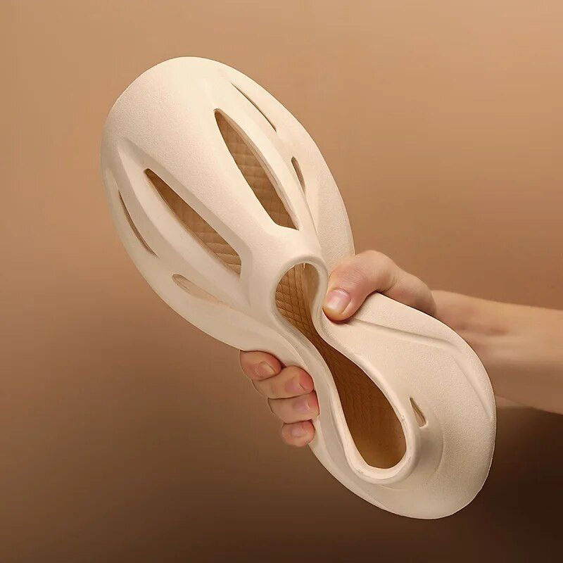 Új EVA női férfi szandál pár puha üreges kerti cipő tervező lyukas papucs tornacipő strand vízi cipő csúszó habfutó