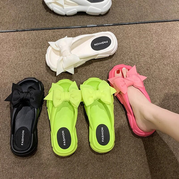 Модни джапанки на платформа с панделка за жени 2023 Летни плажни неплъзгащи се чехли на танкетка Дамски сандали с дебела подметка и щипка на пръстите