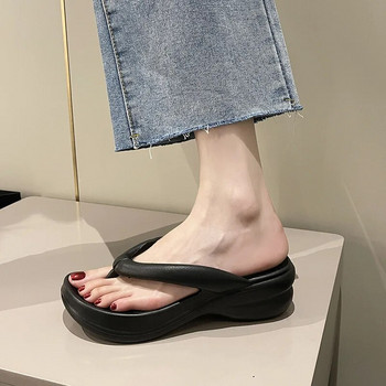 Джапанки на клинове с дебела подметка за жени 2023 Летни сандали с платформа с щипки Дамски неплъзгащи се плажни чехли Момичета Пързалки на открито