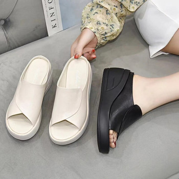Нови дамски сандали от 2023 г. Дамски чехли Черен клин на платформа с отворени пръсти Дамски ортопедични дебело дъно Плажни високи токчета Пързалки