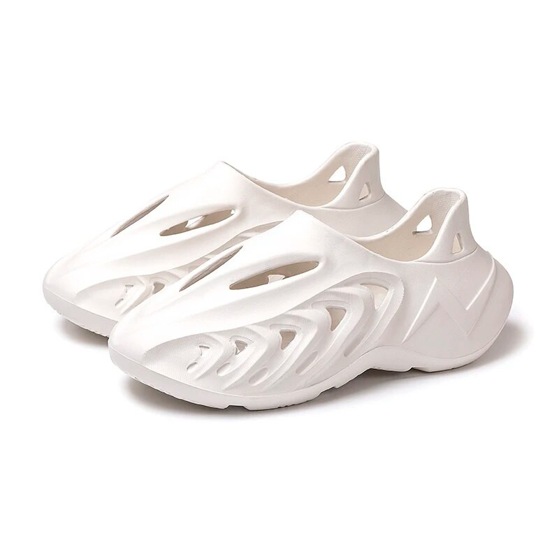 Uniszex Strandszandálok Nyakkendővel festett Designer Lyukas Papucsok Cipők Vízi Cipők EVA Női Férfi Hollow Kerti Cipők Slip On Foam Runner