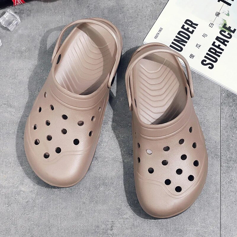 Klasisks vīriešu sieviešu āra sandales Čības Pludmales koka tupeles Ērtas Mīkstas Kluģes Dārza apavi Vīriešu ikdienas apavi Liels izmērs 49 50 51