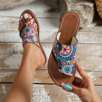Бохемски плоски обувки за жени Лято 2023 Нова мода Гладиаторски чехли с щипка на пръстите Дамски меки плажни джапанки с голям размер Zapatos