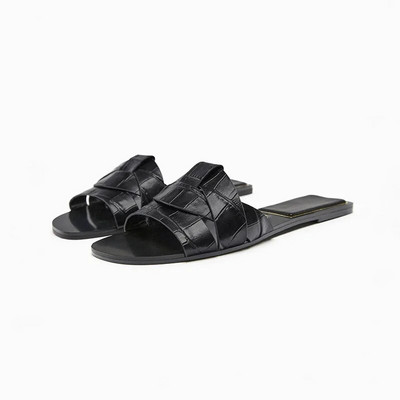 Četras krāsas 2023. gada vasara, jauni sieviešu apavi, krusteniskas, plakanas sandales, vienkāršas sandales, sieviešu virsdrēbes, čības 35-40