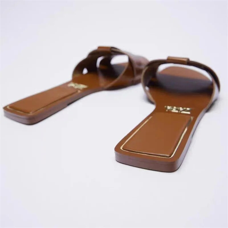 Nyári papucsok női lapos luxus szabadtéri strand papucsok női szandálok divatos márka dizájn csúszdák női cipők 20234Új