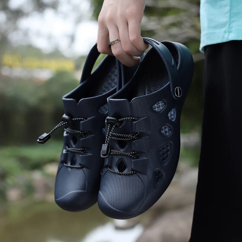 Nyári kültéri férfi klumpák légáteresztő strandszandálok férfi kerti EVA klumpák könnyű csúszdák Férfi papucsok alkalmi Sandale Homme