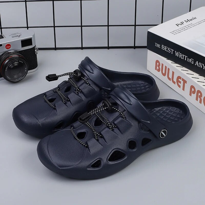 Nyári kültéri férfi klumpák légáteresztő strandszandálok férfi kerti EVA klumpák könnyű csúszdák Férfi papucsok alkalmi Sandale Homme