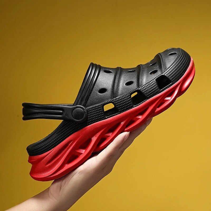 Sandales Vīriešu Flip Flops Vasaras EVA caurumu kurpes Pludmales koka tupeles Sandales Vīriešu Mājas Čības Āra Dārza Kurpes Liels 45 Izmērs