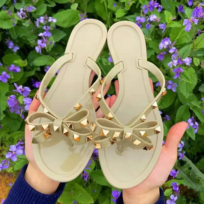 Izmērs 36-42 2024 Karstā izpārdošana Mode Sieviešu flip Flops Vasaras Kurpes Forši Pludmales Kniedes Liels Bow Plakanas Sandales Želejā Kurpes Sandales Meitenēm