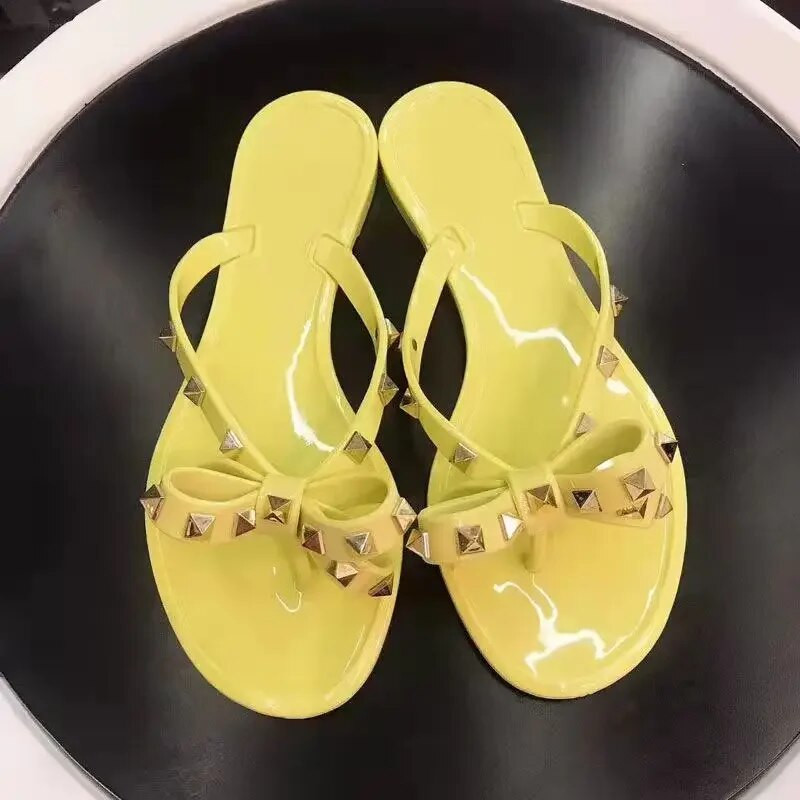 Izmērs 36-42 2024 Karstā izpārdošana Mode Sieviešu flip Flops Vasaras Kurpes Forši Pludmales Kniedes Liels Bow Plakanas Sandales Želejā Kurpes Sandales Meitenēm