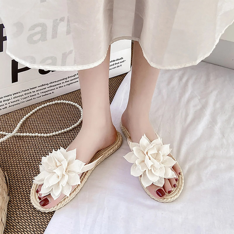 Női nyári alkalmi flip-flop papucs puha alsó csúszásmentes, légáteresztő virágos otthoni alkalmi papucsok édes tengerparti ünnepi papucsok