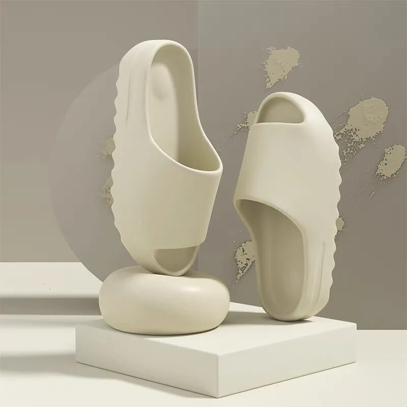 Kidmi moderns zīmola sieviešu čības klasiskas pludmales čības, 2024. gada vasara vīriešiem, ikdienas EVA plakanas čības unisex sieviešu vannas istabas apavi