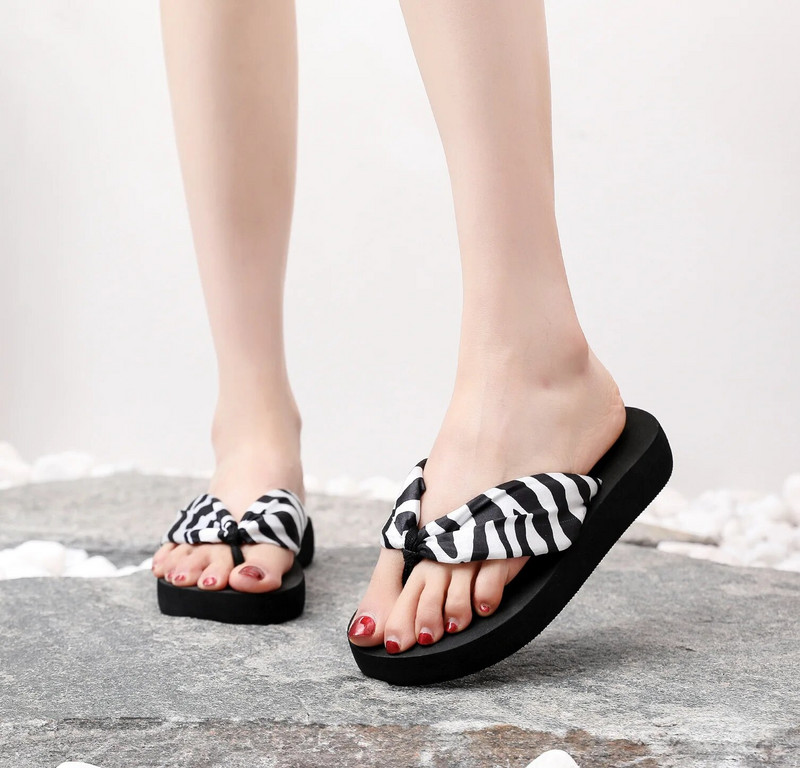 Sievietēm Mājas Čības Zebra Vēnas Sieviešu ķīļi Flip-flop āra ikdienas apavi Vasaras platforma Unisex Sieviešu vieglas sandales sānos
