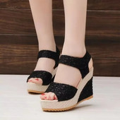 Ψηλοτάκουνα Wedge Platform Fish Mouth 2022 Νέα γυναικεία πέδιλα Peep Toe Γυναικεία παπούτσια Άνετα καλοκαιρινά παπούτσια σχεδιαστών