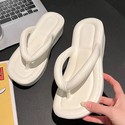 Sievietēm Pludmales čības Flip Flops Bieza zole Ķīļveida Papēži Sandales Meitenes Āra Slīdkalniņi Neslīdoši Mājas Čības Modes Flip-Flops