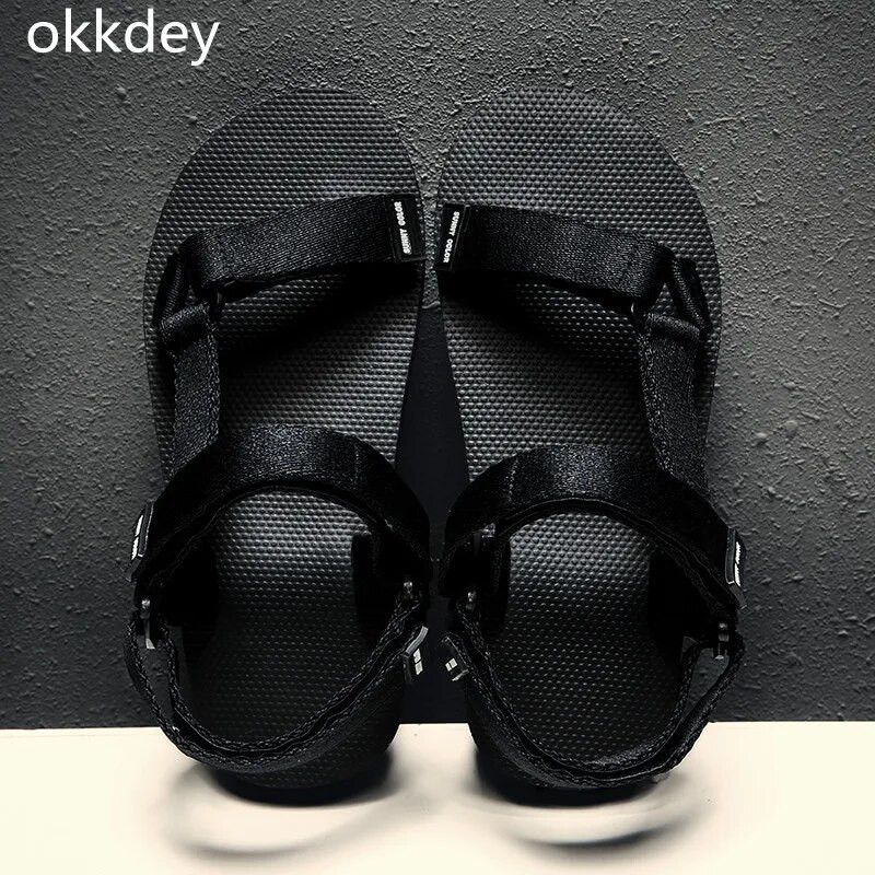 Hétköznapi férfi szandálok lapos, légáteresztő, divatos, kényelmes kültéri cipők könnyű, tavaszi nyári szandálok