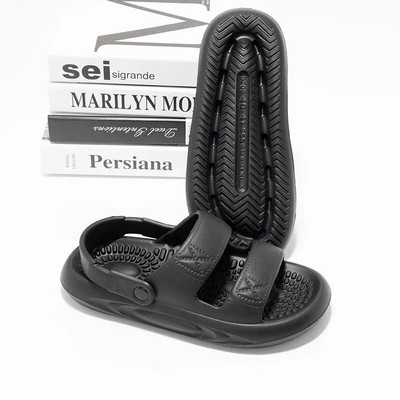 Kültéri férfi szandálok Breath könnyű papucsok kerti cipők klumpák pár strand alkalmi cipők csúszásmentes fürdőszobai papucsok beltéri papucsok