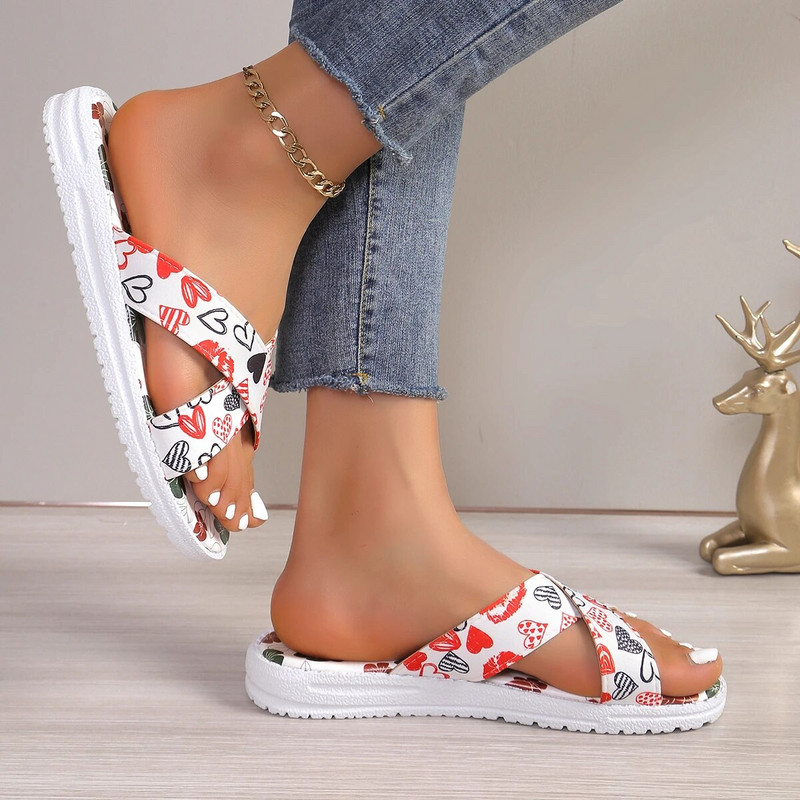 Női nyári új Retro egyszínű lapos csúszásmentes szandálok Női szabadidős szabadidő kényelmes nyaralás strand kézreállóság Új