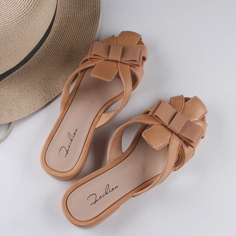 Sieviešu vasaras PVC ikdienas apģērba dobas plakanas modes sieviešu čības