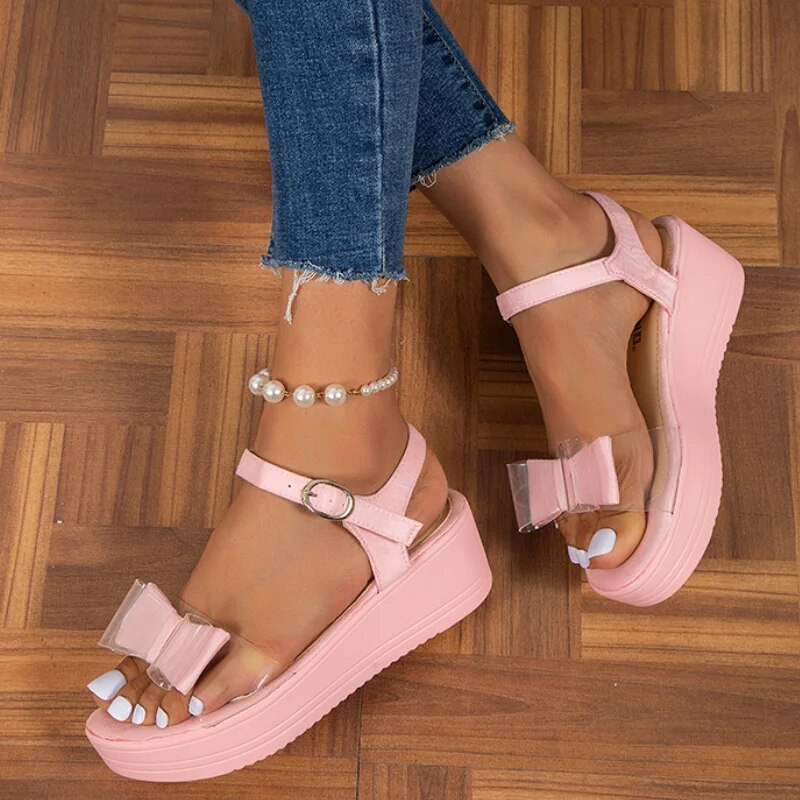 Sieviešu apavi 2023. gada karstā izpārdošana Sieviešu sandales ar potītēm Vasaras tauriņš Caurspīdīgas cietas pludmales sandales Sieviešu platformas sandales