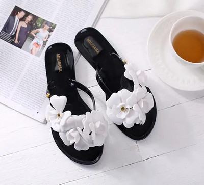 36-40-es méret Női papucsok Nyári Femmes Virágos Lapos Papucsok Cipők Mujer Strandszandálok Bohemia Slides Puha Chaussures Y13