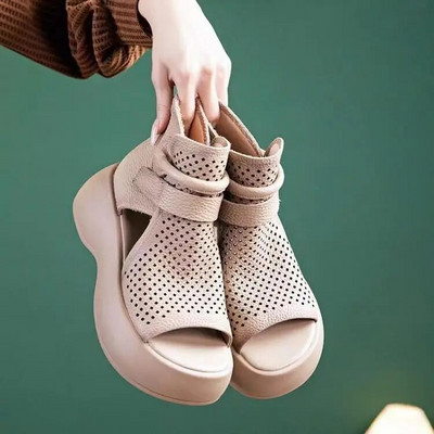 2024 Retro puha PU bőr női menő csizma divat női szandál nyári halszandál ék középsarkú cipő szandáli