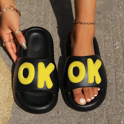 Nyári hálószoba csúszdák puha fehér női papucs beltéri kültéri papucs vastag ház platform divat csúszásmentes női szandál