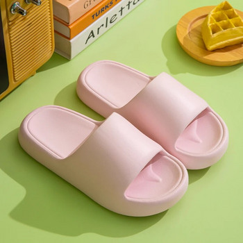 Нови летни сбити едноцветни дамски домашни обувки за жени Двойка Уютни пързалки Гъвкави меки сандали Мъжки чехли Вътрешни джапанки