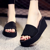 Papuče za žene za ljeto Neklizajuća tkanina Gornja potpetica Cipele Kućne papuče Mekani potplat s platformom Ženske cipele za plažu Japanke