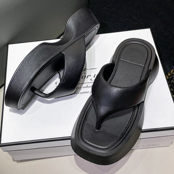 Дамски модни джапанки 2024 Ново пристигане Дебела подметка Удобни чехли на танкетка Летни неплъзгащи се външни пързалки Меки сандали