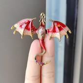 Vintage σμάλτο Dragon καρφίτσες για άνδρες Γυναικείες Rhinestone Flying Dragon Clothes Κοστούμι πάρτι Καρφίτσες γραφείου καρφίτσα κοσμήματα Δώρα