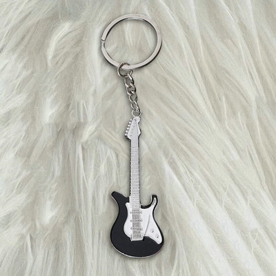 Y2k Guitar Love Heart atslēgu piekariņš vīriešiem Sievietēm Zvaigzne Sweet Keychain Forši moderns kulons rokpanks vintage aksesuāri dāvana