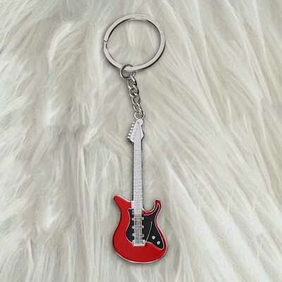 Y2k Guitar Love Heart atslēgu piekariņš vīriešiem Sievietēm Zvaigzne Sweet Keychain Forši moderns kulons rokpanks vintage aksesuāri dāvana