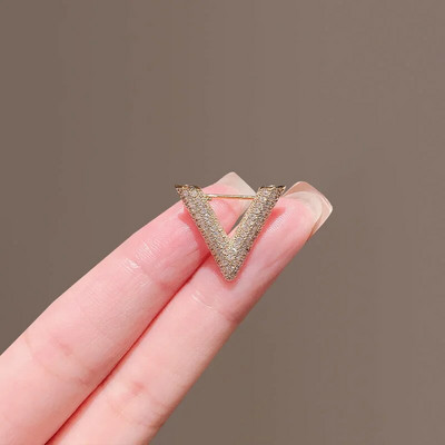 Εκλεκτές καρφίτσες καρφίτσας ροζ λουλούδι λωτού Γυναικείες κοριτσίστικες καρφίτσες από μεταλλικό φυτό με σμάλτο καπέλο καρφίτσες καπέλο κοστούμι Παλτό Ιαπωνικά αξεσουάρ μόδας