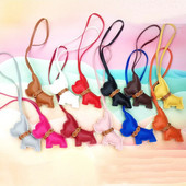 Jauns modes jauks buldoga ādas atslēgu piekariņš sievietēm atslēgu piekariņu piekariņš sieviešu atslēgu piekariņš meitenēm dāvana