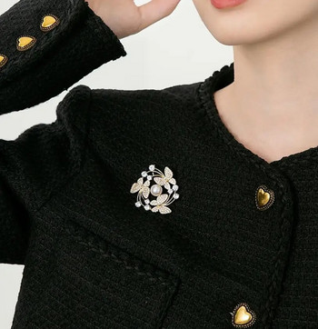 Κομψό στεφάνι πεταλούδας με κρύσταλλο μαργαριτάρι καρφίτσα μόδας ιδιοσυγκρασίας Κοστούμι κοσμήματος Ρουχισμός παλτό καρφίτσες ασφαλείας