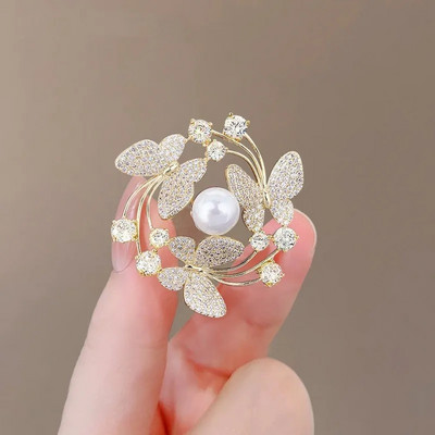Elegantne Pearl Crystal Liblikas pärg Pross Mood Temperament Ehted Ülikond Riietus Mantel Haaknõelad