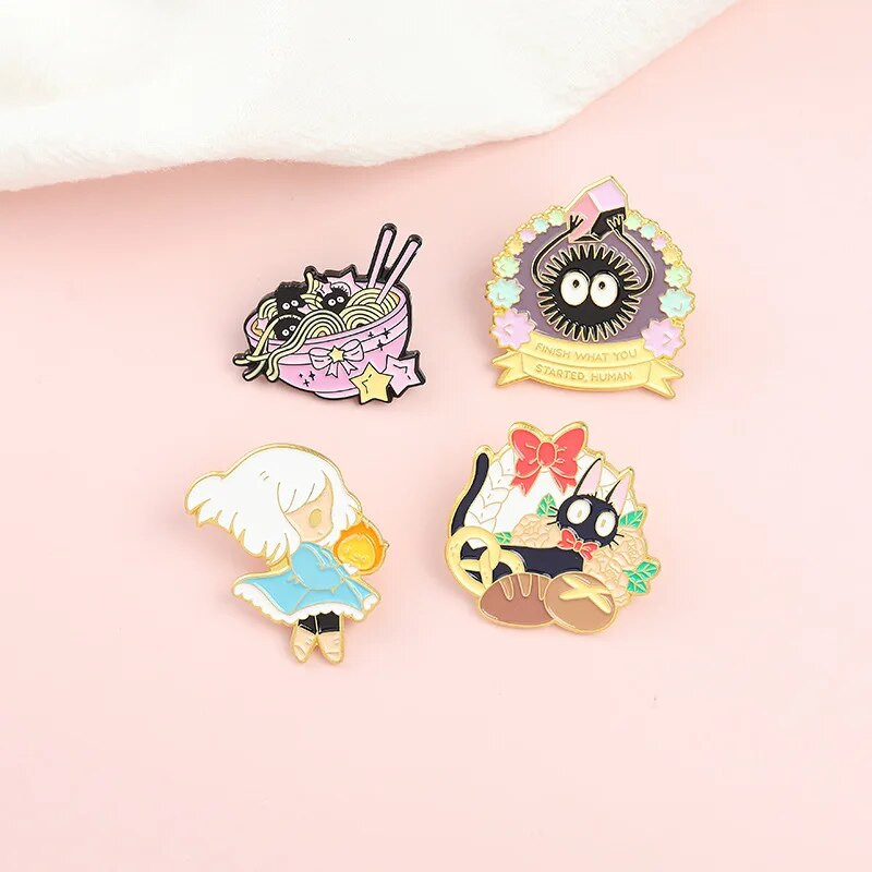 kartona meitene nūdeles Emalja Piespraude Jauki Anime nozīmītes Piespraude drēbēm Mugursoma Cepure Mode Rotaslietas Aksesuāri Bērni Dāvanas