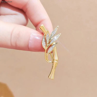 Καρφίτσες κρεμαστό κόσμημα γάτας Κορέας Rhinestone 1 τμχ για γυναίκες από κράμα Animal pins Fashion Crystal Corsage καθημερινά αξεσουάρ