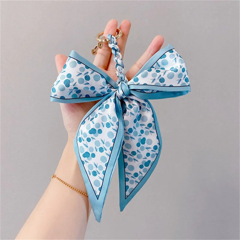 Radošs, elegants, liels loks zīda šalles atslēgu piekariņš sievietēm mugursoma somas kulons jauks auto atslēgu piekariņš modes atslēgu piekariņu piekariņš meitenēm