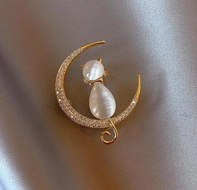 Uued Rhinestone emailitud nööpnõelad Liilia lilledega prossid naistele Elegantsed Pulmad bankett LGBT prossinõelad Kingitused Kleit-särk Kaunistus