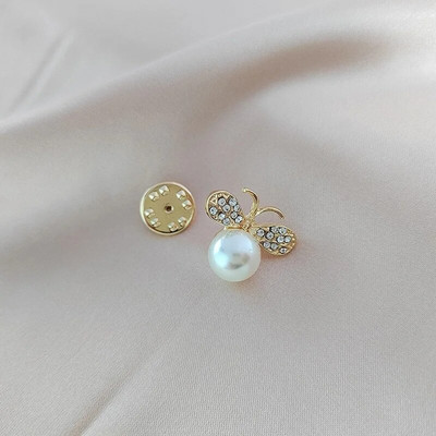 Uued Rhinestone emailitud nööpnõelad Liilia lilledega prossid naistele Elegantsed Pulmad bankett LGBT prossinõelad Kingitused Kleit-särk Kaunistus
