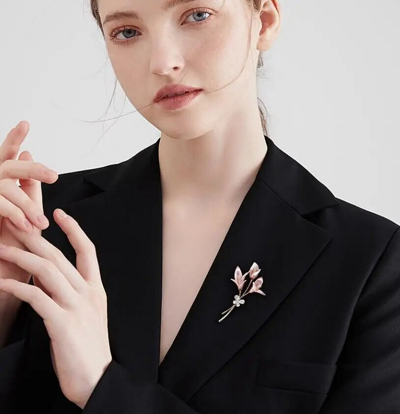 Nove emajlirane igle, broševi s cvijetom ljiljana za žene, elegantna vjenčanja, banketi, LGBT broševi, igle, pokloni, ukrasi za košulje