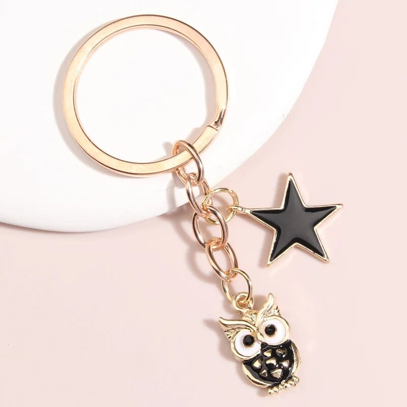 Slatki emajlirani privjesak za ključeve Šarena sova Pentagram privjesak za ključeve Životinjski privjesci za ključeve Za žene Muškarci Dodaci za torbice DIY Nakit Pokloni