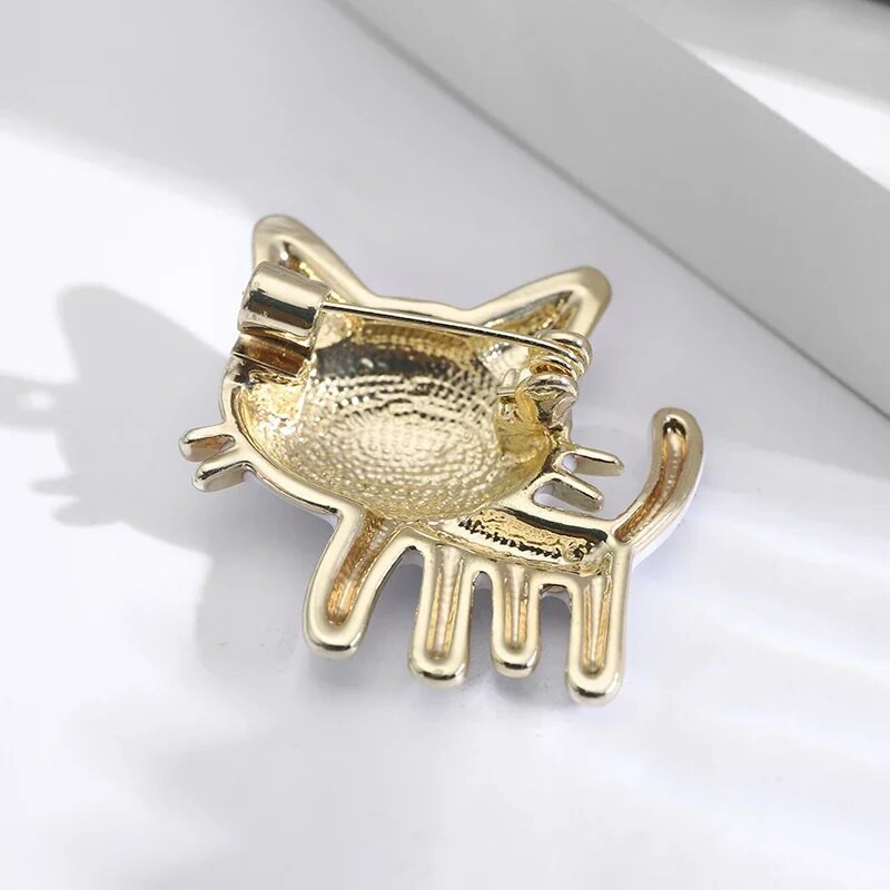 Dmari sieviešu piespraude korejiešu modes emalja atloka piespraudes burvīga kaķa žetons Biroja skolas aksesuāri draugam dāvana greznas rotaslietas