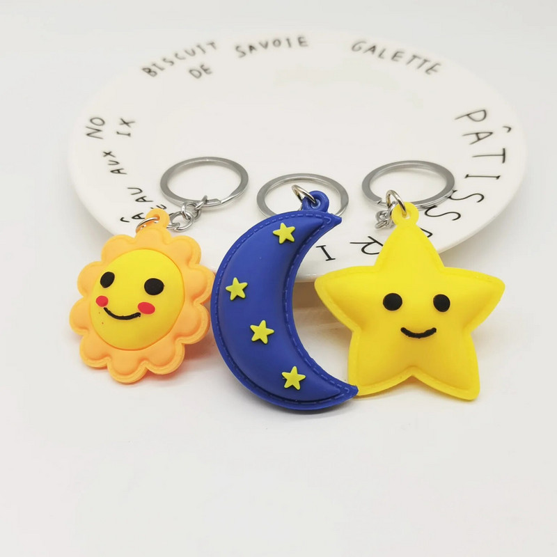 Creative Smiley Face Sun Moon Star Keychain PVC mīksta plastmasas maisiņa kulons Bezmaksas piegāde Creative Gift Action Figure Auto atslēgu piekariņš