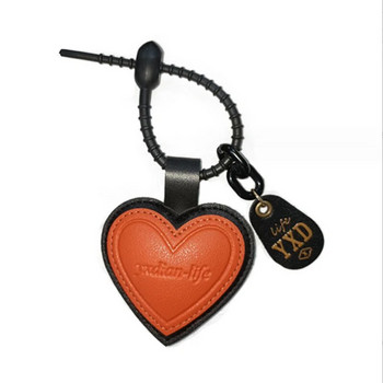 5 цвята сърцевидни PU кожени ключодържатели за жени Сладко сърце Ключодържател Аксесоари Дамска чанта Декорация Автомобилен ключодържател на едро