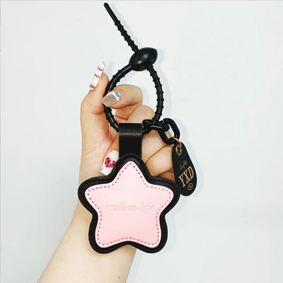 5 krāsu sirds formas PU ādas atslēgu piekariņi sievietēm Jauki sirds atslēgu piekariņi aksesuāri Rokassomu dekorēšana Auto atslēgu piekariņu vairumtirdzniecība